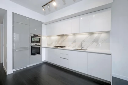 2903 2085 Skyline Court, Burnaby, BC, Burnaby — Apartment/Condo for sale