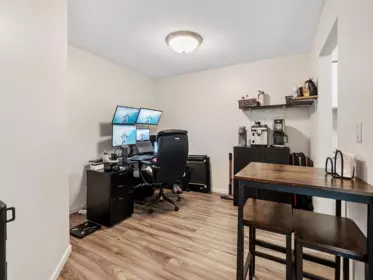 Kitchen Island Photo of 1615 10620 150 Street, Surrey, BC