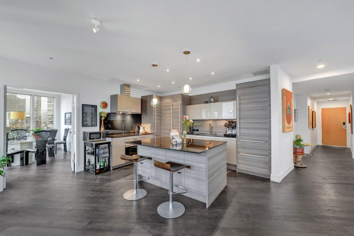Living Room Photo of 2106 989 Nelson Street, Vancouver, BC