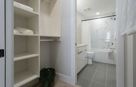 Walk-In Closet Photo of 426 20360 Logan Avenue, Langley, BC