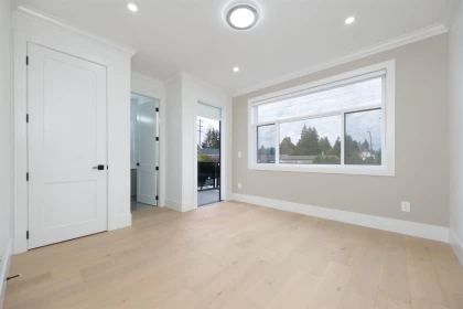 Hallway Photo of 1100 Como Lake Avenue, Coquitlam, BC