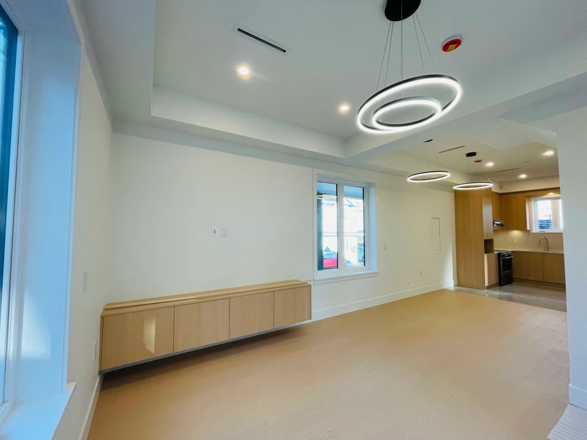 Family Room Photo of 2450 Harrison Drive, Vancouver, BC