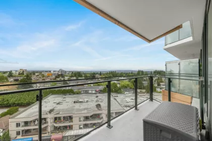 Aerial View of 902 1439 George Street, White Rock, BC