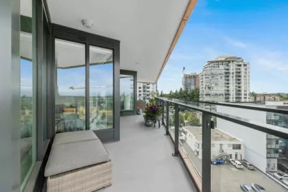 Hot Tub / Spa Photo of 902 1439 George Street, White Rock, BC