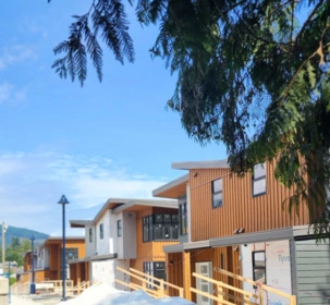 Primary Bathroom Photo of B2G1 464 Eaglecrest Drive, Gibsons, BC
