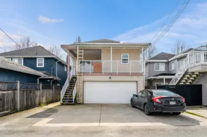 Garden / Landscaping Photo of 11215 Williams Road, Richmond, BC