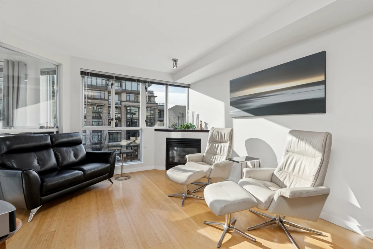 Living Room Photo of 311 122 E 3rd Street, North Vancouver, BC