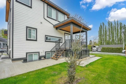 17246 59 Avenue, Surrey, BC, Surrey — Single Family Residence for sale