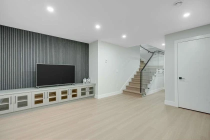 Hot Tub / Spa Photo of 17246 59 Avenue, Surrey, BC
