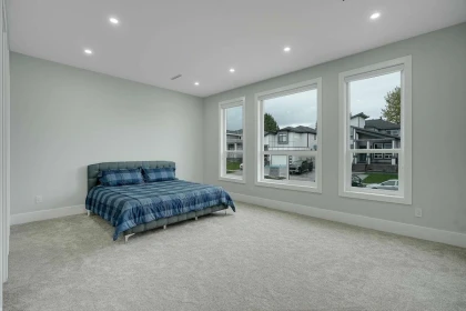 Mudroom Photo of 17246 59 Avenue, Surrey, BC
