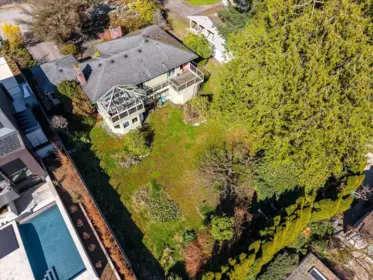Outdoor Patio Photo of 1430 Nelson Avenue, West Vancouver, BC
