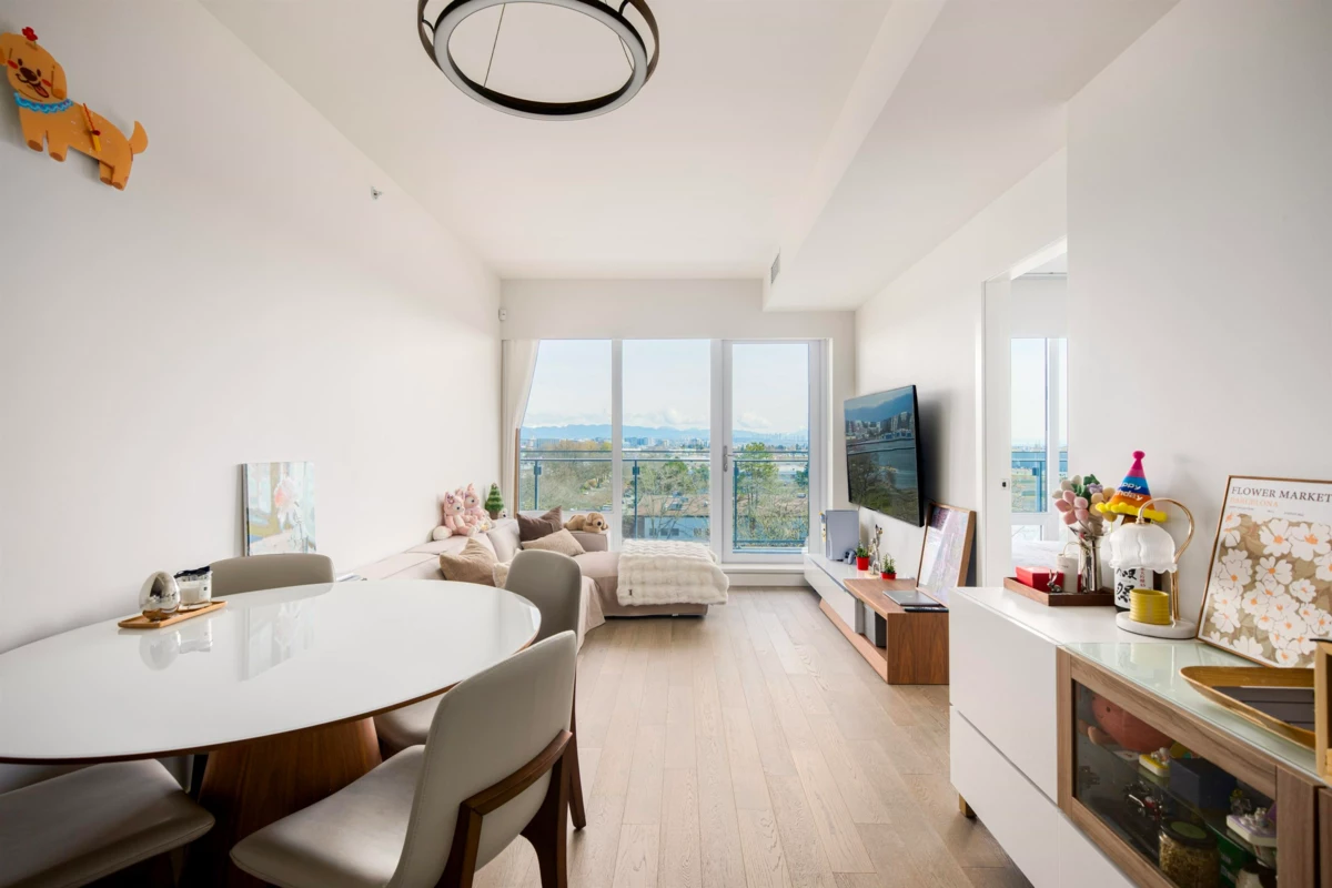 Family Room Photo of 605 6833 Pearson Way, Richmond, BC