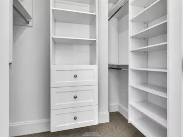 Mudroom Photo of 3 4088 Maple Crescent, Vancouver, BC