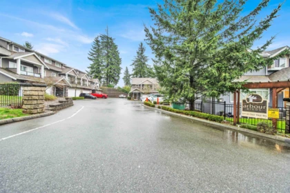 3 34130 Old Yale Road, Abbotsford, BC, Abbotsford — Townhouse for sale