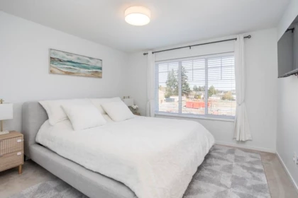 Hallway Photo of 76 158 171 Street, Surrey, BC