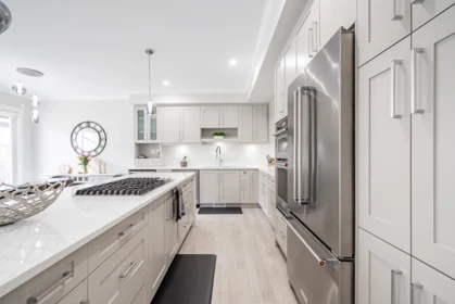 Kitchen Island Photo of 12 17033 Fraser Highway, Surrey, BC