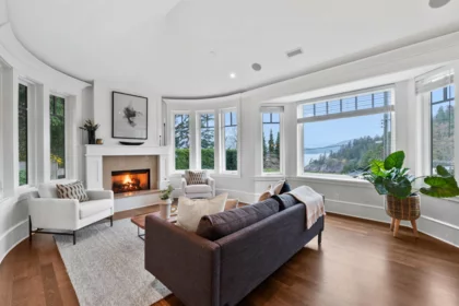 Breakfast Nook Photo of 6105 Gleneagles Drive, West Vancouver, BC