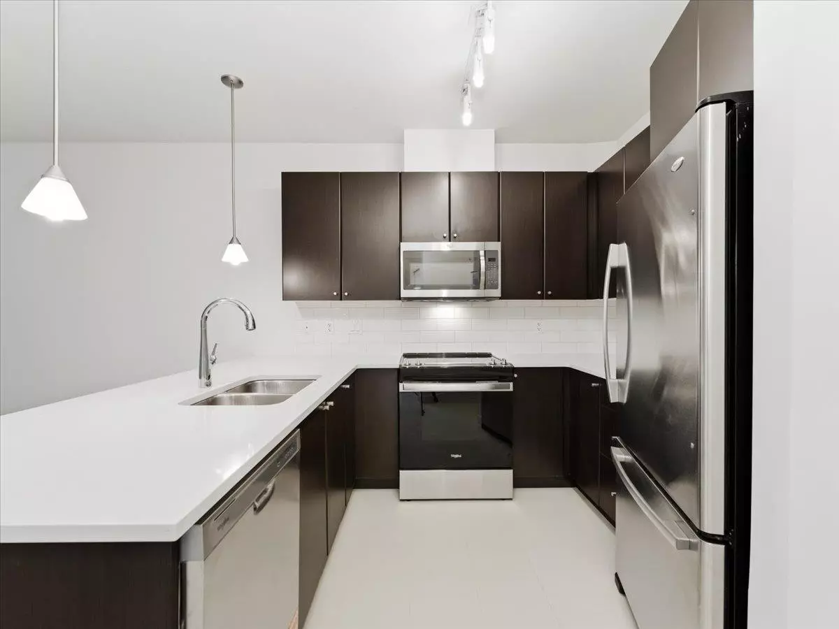 Dining Area Photo of 103 225 Francis Way, New Westminster, BC