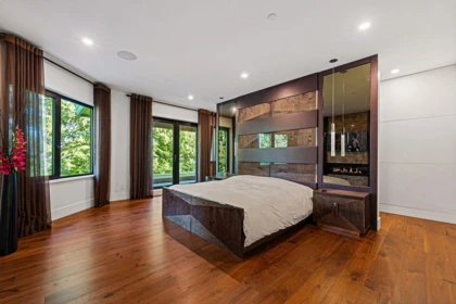 Bedroom 3 Photo of 558 Glenross Road, West Vancouver, BC