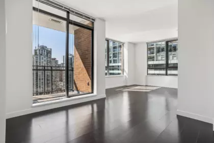 2203 788 Richards Street, Vancouver, BC, Vancouver — Apartment/Condo for sale