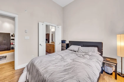 Bedroom 2 Photo of 111 2970 King George Boulevard, Surrey, BC