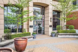 111 2970 King George Boulevard, Surrey, BC
