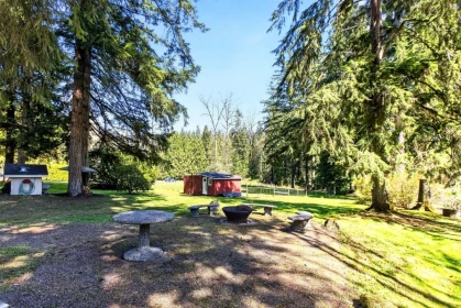 Outdoor Kitchen Photo of 27656 110 Avenue, Maple Ridge, BC