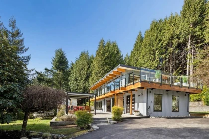 589 St Giles Road, West Vancouver, BC, West Vancouver — Single Family Residence for sale