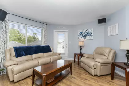 Breakfast Nook Photo of 405 13680 84 Avenue, Surrey, BC