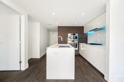 Primary Bathroom Photo of 415 6900 Pearson Way, Richmond, BC