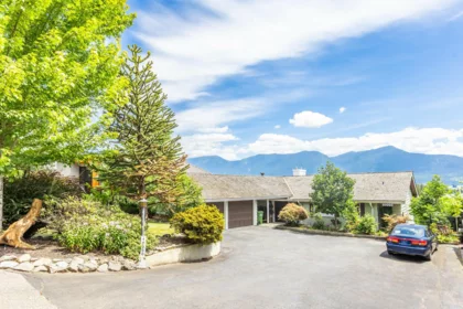 10050 Timberline Place, Chilliwack, BC, Chilliwack — Single Family Residence for sale