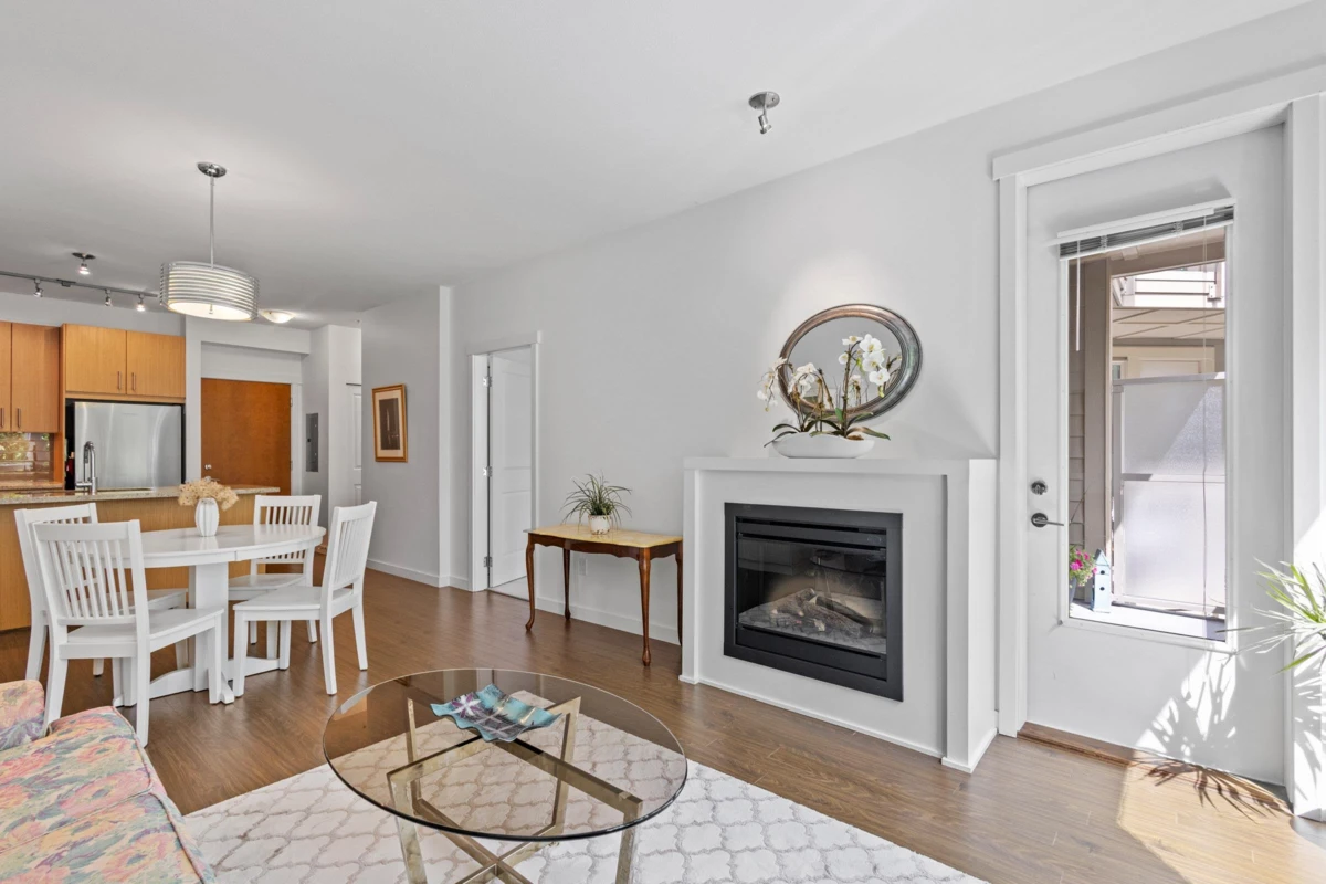 Living Room Photo of 227 119 W 22nd Street, North Vancouver, BC