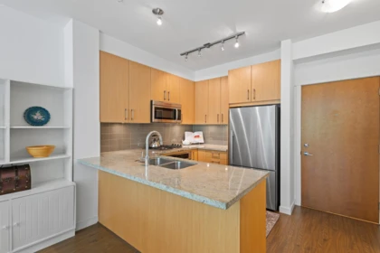 Kitchen Photo of 227 119 W 22nd Street, North Vancouver, BC