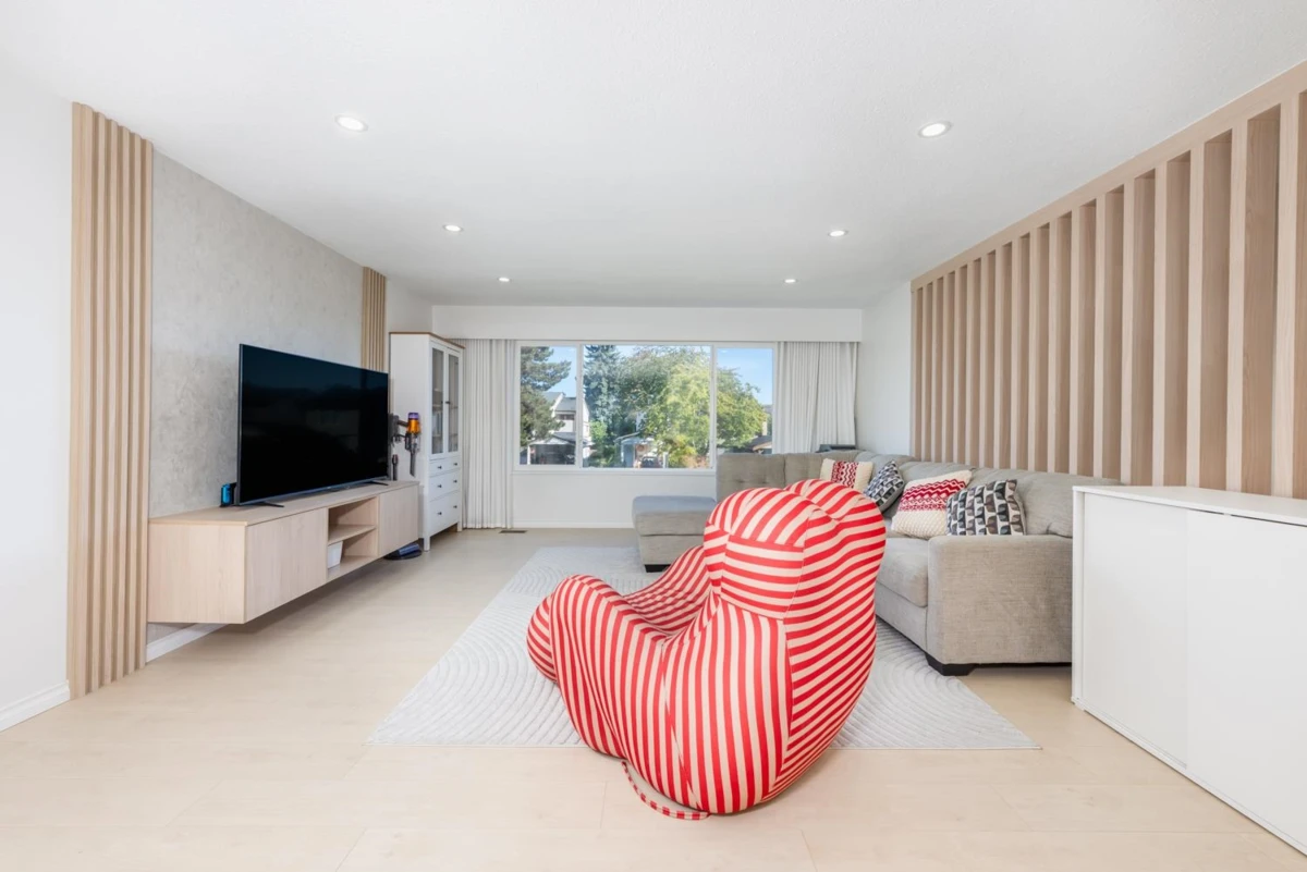 Family Room Photo of 7691 Frobisher Drive, Richmond, BC