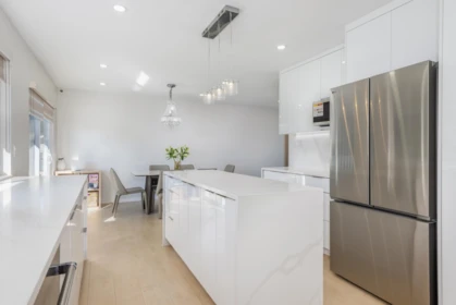 Kitchen Island Photo of 7691 Frobisher Drive, Richmond, BC