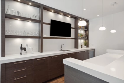 Hallway Photo of 983 Tudor Avenue, North Vancouver, BC