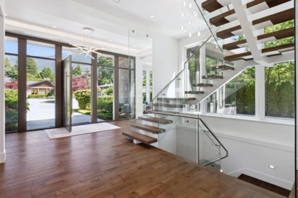 Kitchen Photo of 983 Tudor Avenue, North Vancouver, BC