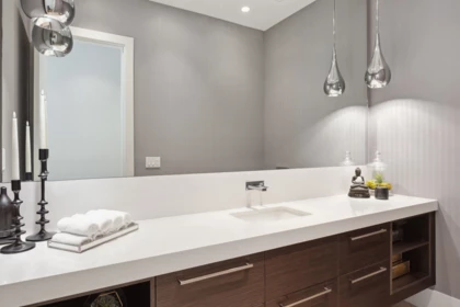 Powder Room Photo of 983 Tudor Avenue, North Vancouver, BC