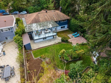 Hot Tub / Spa Photo of 1392 Chamberlain Drive, North Vancouver, BC