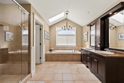 Entry Foyer Photo of 14059 33b Avenue, Surrey, BC