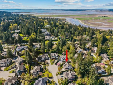 14059 33b Avenue, Surrey, BC, Surrey — Single Family Residence for sale