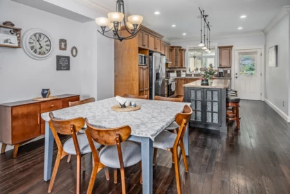 Breakfast Nook Photo of 4364 Meighen Place, Abbotsford, BC
