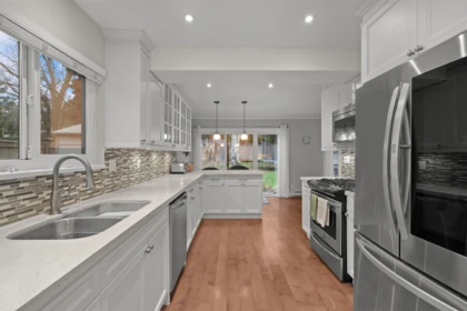 13507 15 Avenue, Surrey, BC, Surrey — Half Duplex for sale