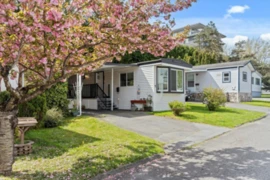 3 8220 King George Boulevard, Surrey, BC