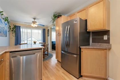 Laundry Room Photo of 43 46906 Russell Road, Chilliwack, BC