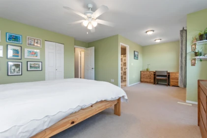 Primary Bedroom Photo of 43 46906 Russell Road, Chilliwack, BC