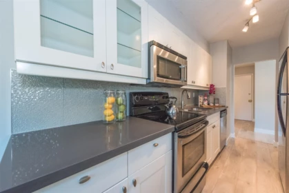 Breakfast Nook Photo of 405 711 E 6th Avenue, Vancouver, BC