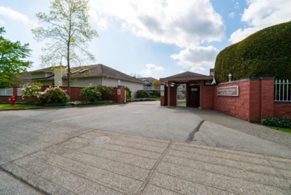 Swimming Pool Photo of 104 6875 121 Street, Surrey, BC