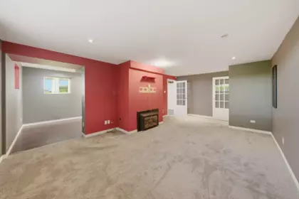 Hallway Photo of 412 Blair Avenue, New Westminster, BC