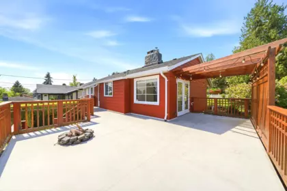 Outdoor Kitchen Photo of 412 Blair Avenue, New Westminster, BC